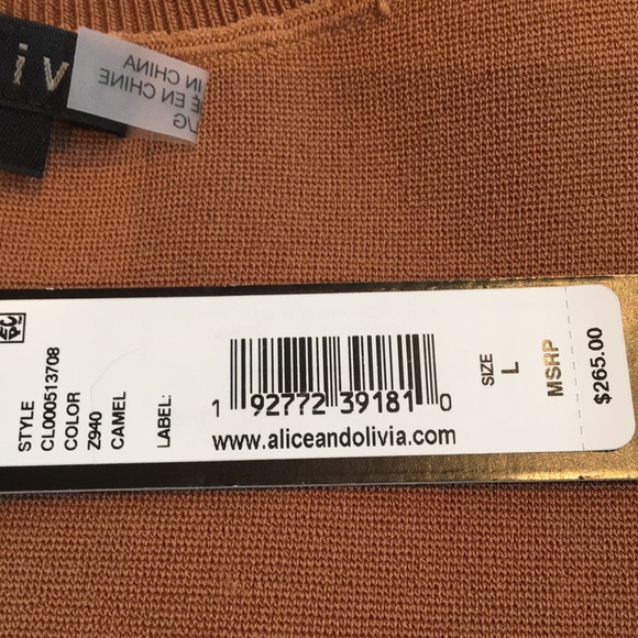 Alice + Olivia turtleneck top (L) NWT - Picture 3 of 6